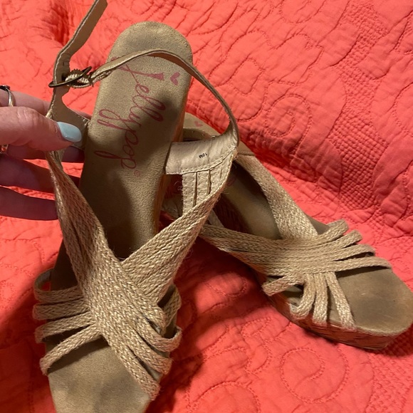 Jellypop Wedges - Picture 3 of 3